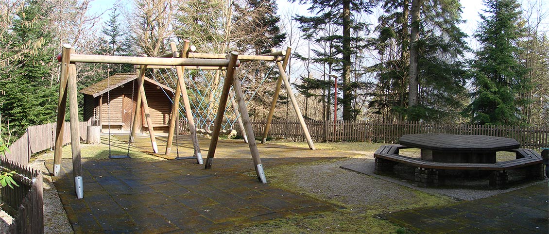 Naturfreundehaus Staufenberg Baden - Spielplatz